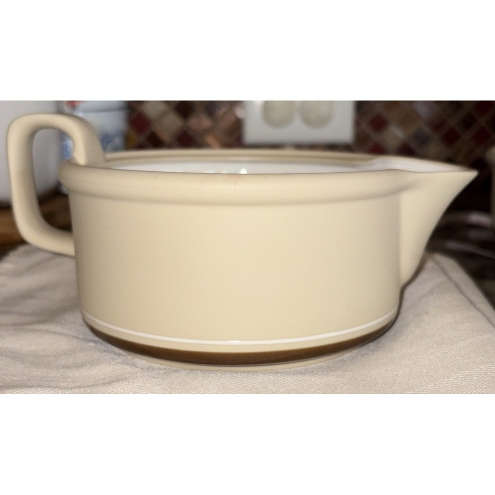 Vintage ARITA GENESIS BROWN‎ Japan 1970 Stonewear Beige With Handle Spout Soup